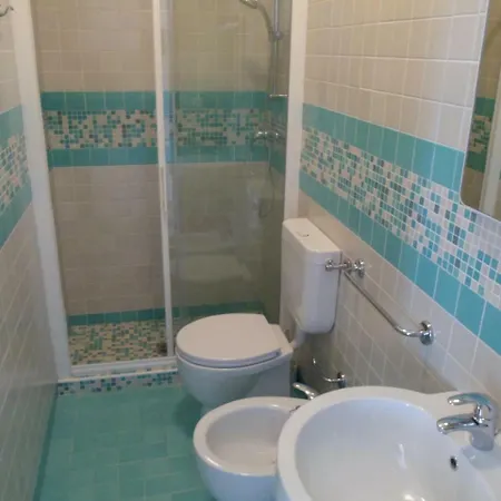 Condominio Central Palace Lignano Sabbiadoro Room photo