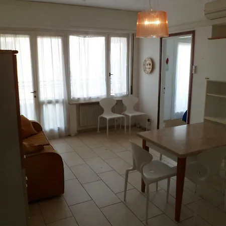 Condominio Central Palace Lignano Sabbiadoro Room photo